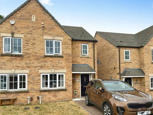 Halton Gill Grove, Harrogate, photo 1