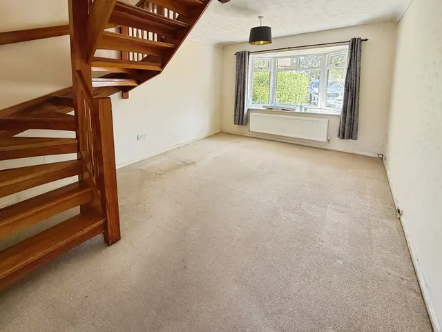 Photo 2 — Chedworth Road, Lincoln, Lincolnshire, LN2