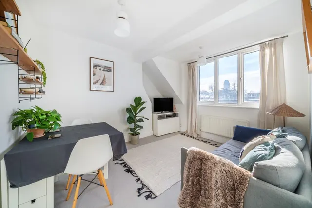 Cleaveland Road, Surbiton, KT6, photo 3