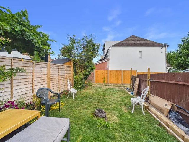 Long Lane, London, N3, photo 2
