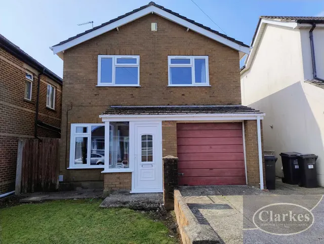 Acton Road, Wallisdown, photo 1