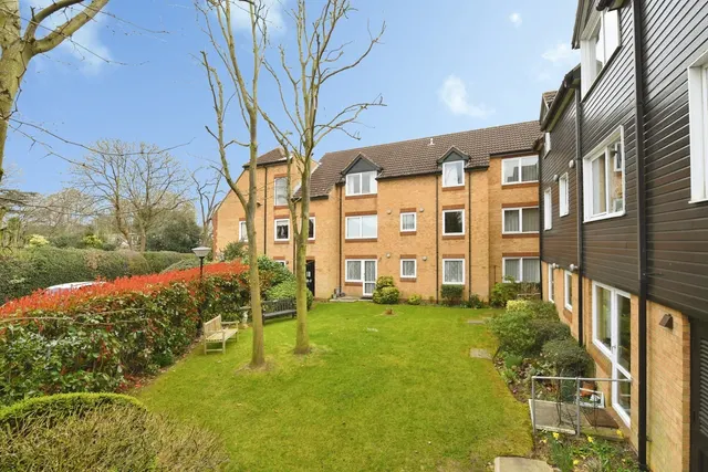 Sawyers Hall Lane, BRENTWOOD, Essex, CM15, photo 1
