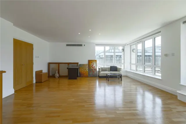 Beckford Close, Kensington, W14, photo 1