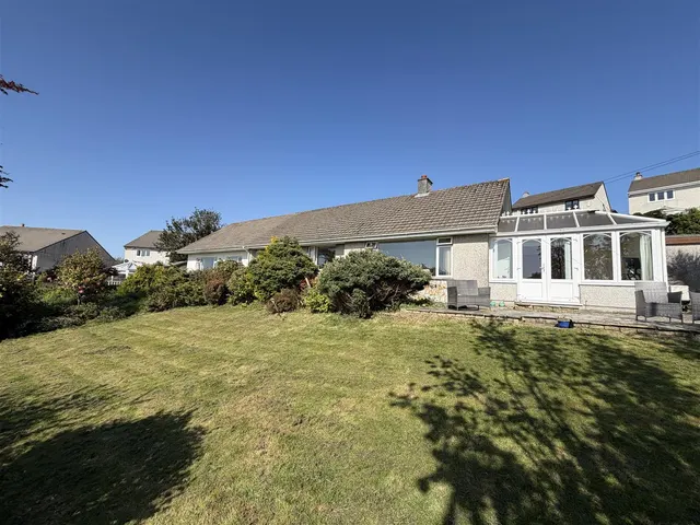 Quenchwell Road, Carnon Downs, photo 1