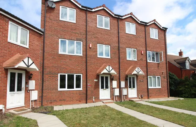 Naples View, Bridgwater, TA6, photo 1
