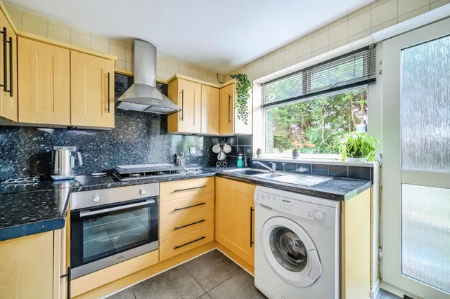 Primrose Walk, Morley, LS27, photo 2