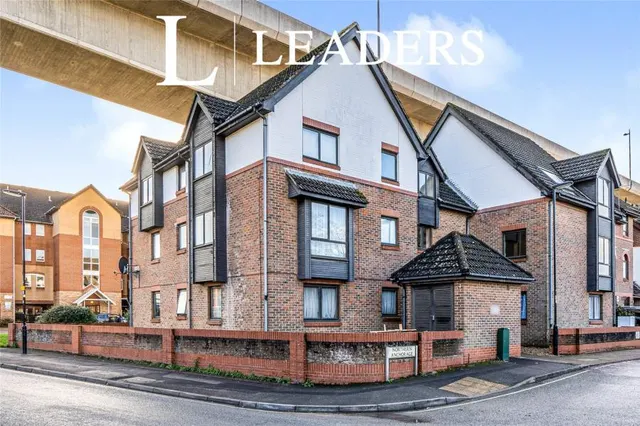 Hazel Road, Southampton, SO19, photo 1