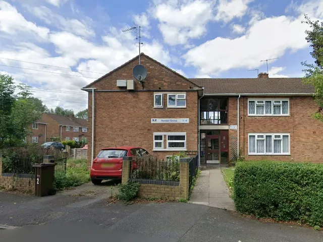 Renton Grove, Wolverhampton, WV10, photo 1
