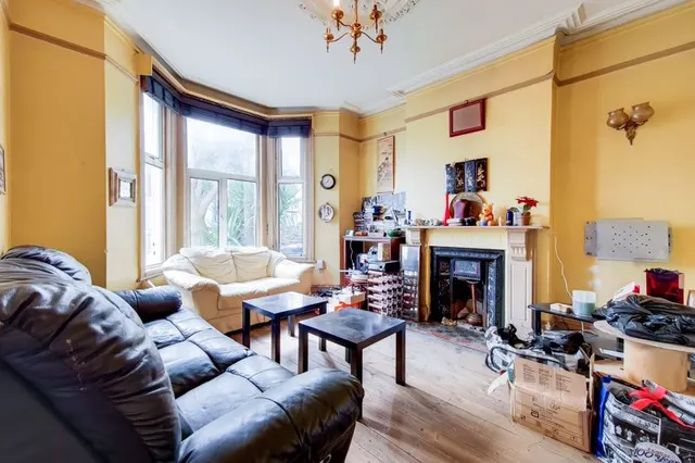Photo 3 — Wakeman Road, London NW10 5BJ