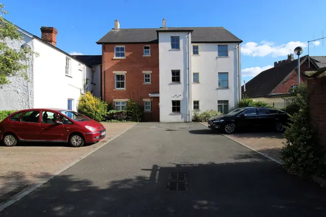 Lion Street, Newmarket Court, NP7, photo 1