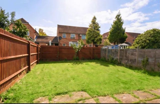 Douglas Place, Oldbrook, MK6, photo 3