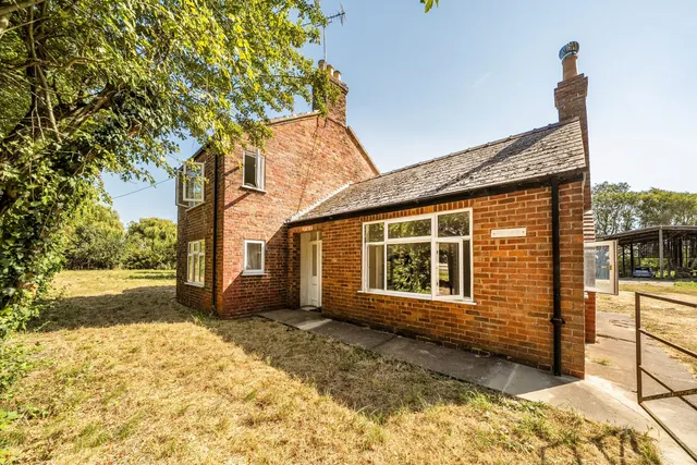 Main Road, Keal Cotes, PE23, photo 1