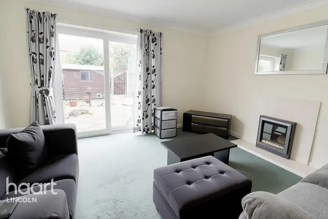 The Glebe, Sturton by Stow, LN1, photo 3
