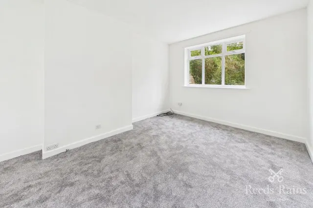 Crowder Road, Sheffield, S5, photo 3