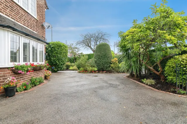 Arleston Drive, Nottingham, NG8, photo 2