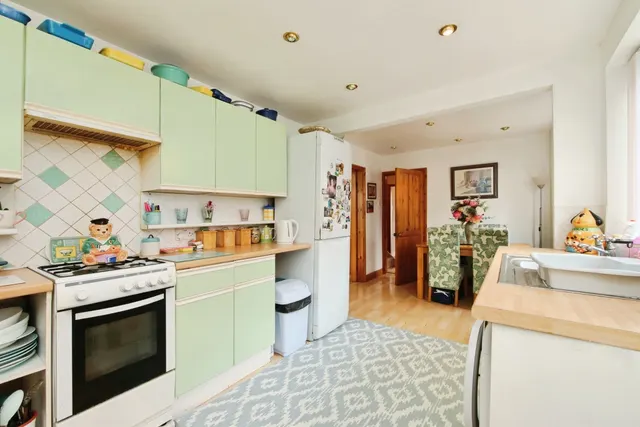 Photo 2 — Grampian Close, Huntington, York