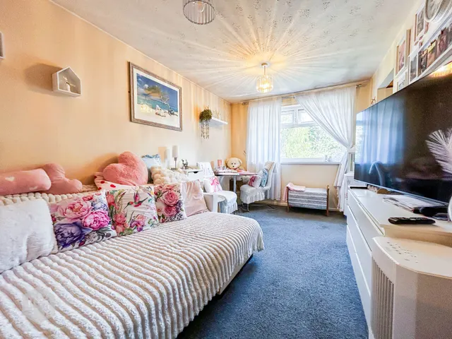 Photo 3 — Barleyfield, Bamber Bridge, Preston, PR5 8JJ