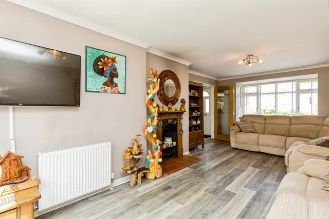 Burleigh Way, Crawley Down, RH10, photo 3
