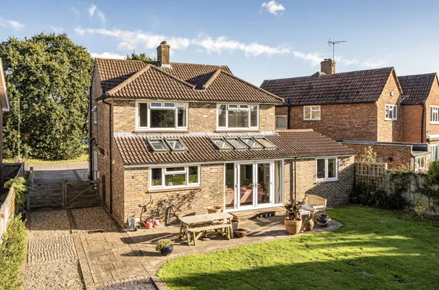 Cedar Drive, Chichester, PO19, photo 1