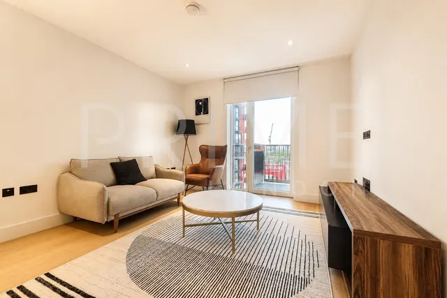 Cascade Way, White City Living, W12, photo 3
