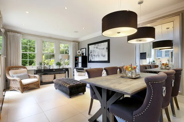 Oak Wood Place, Gerrards Cross, SL9, photo 3