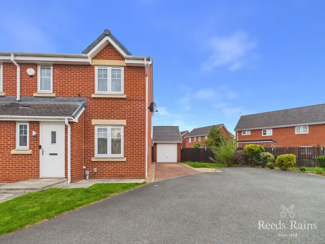 Harris Court, Thornaby, TS17, photo 1