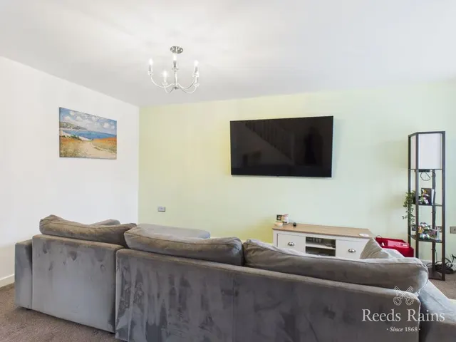 Harris Court, Thornaby, TS17, photo 2