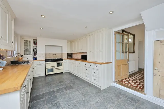 Dereham Road, Watton, IP25, photo 3