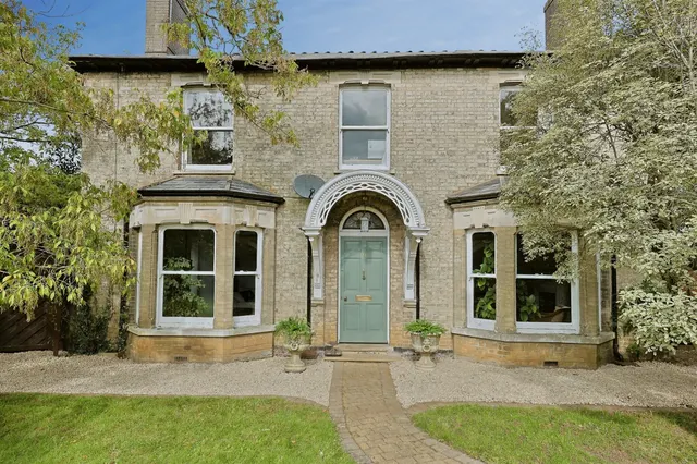 Dereham Road, Watton, IP25, photo 1
