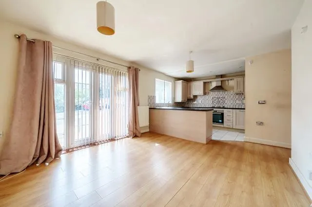The Sidings, High Wycombe, HP11, photo 3