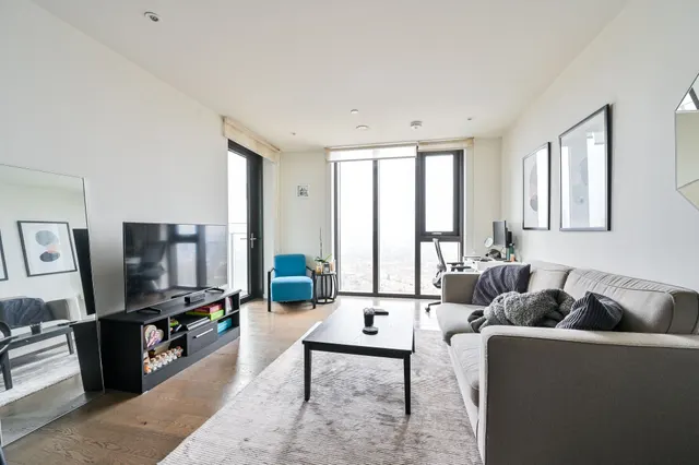 Photo 3 — Apartment 2404, One The Elephant, 1 St Gabriel Walk, London