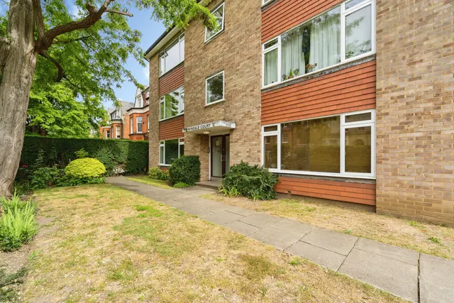 Parklands, Surbiton, KT5, photo 1