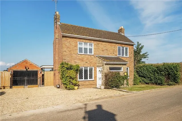 Roman Bank, Holbeach Bank, PE12, photo 1