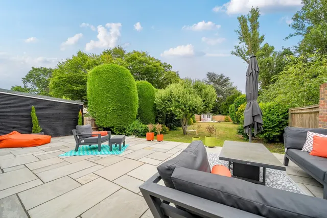 Photo 2 — Sandy Ridge, Chislehurst, BR7
