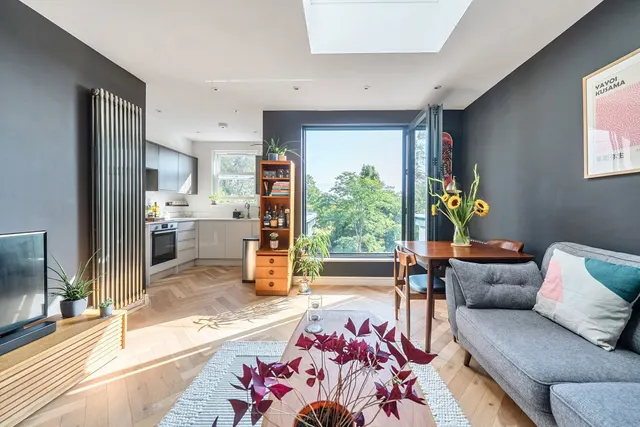 Auckland Road, Crystal Palace, London, SE19, photo 1