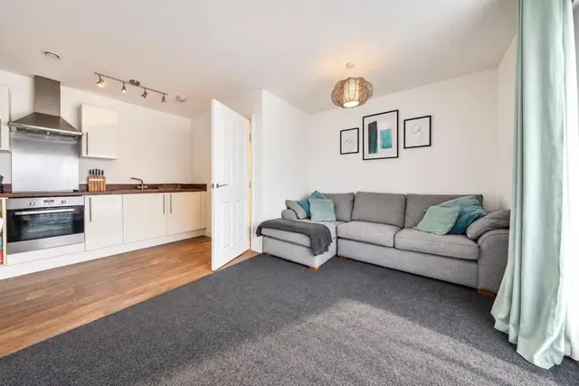 Kingman Way, Newbury, RG14, photo 2