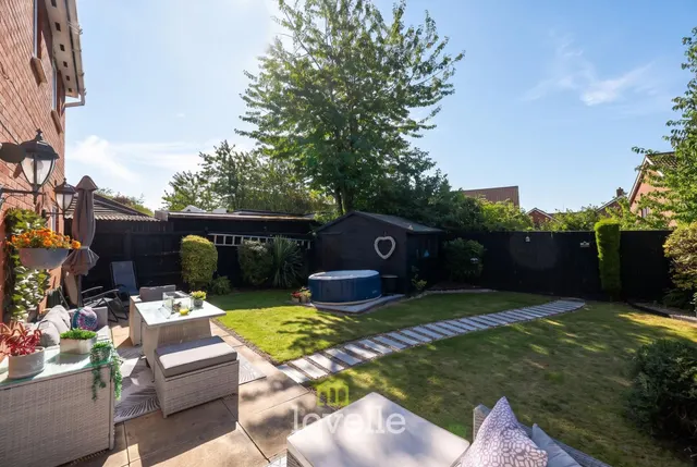 Newmarch Court, Scartho Top, DN33, photo 3