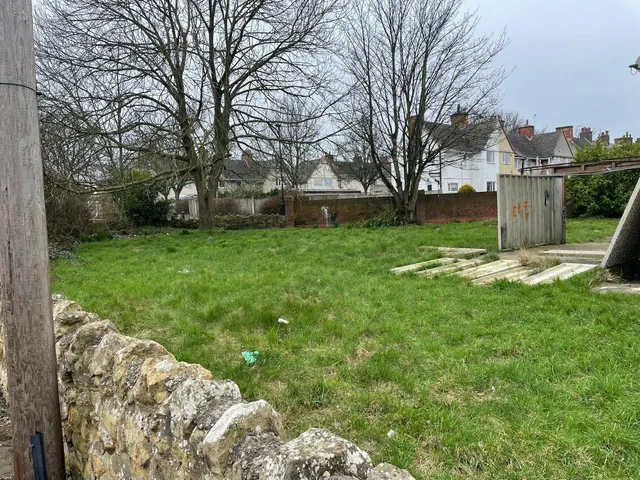 East Avenue, Woodlands, DN6, photo 3