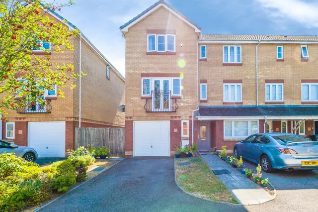 Wyncliffe Gardens, Pentwyn, Cardiff, photo 1