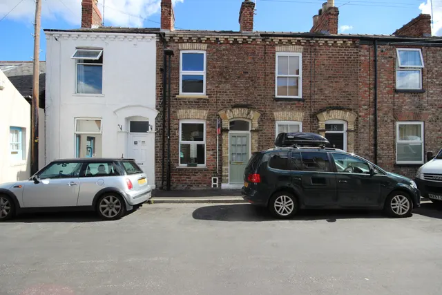 Lansdowne Terrace, York, photo 1