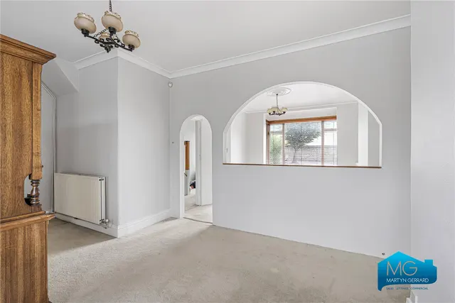 Woodhouse Road, North Finchley, N12, photo 2
