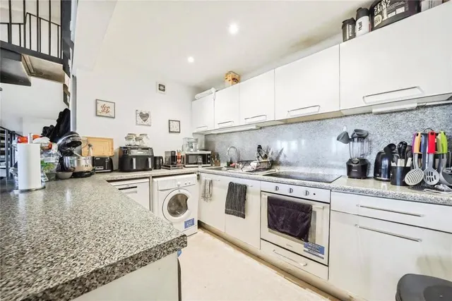 Silverdale, London, SE26, photo 2