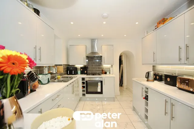 Capel Street, Bargoed, CF81, photo 3