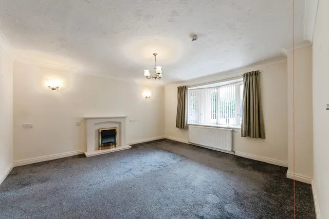 Deerhurst Court, Solihull, B91, photo 3