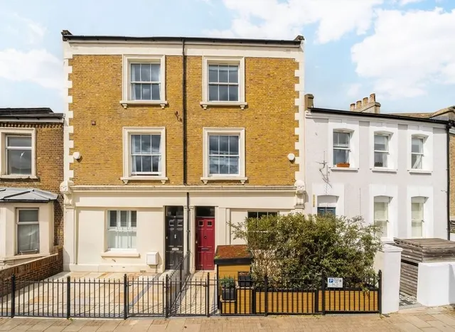 Rendlesham Road, Clapton, E5, photo 1