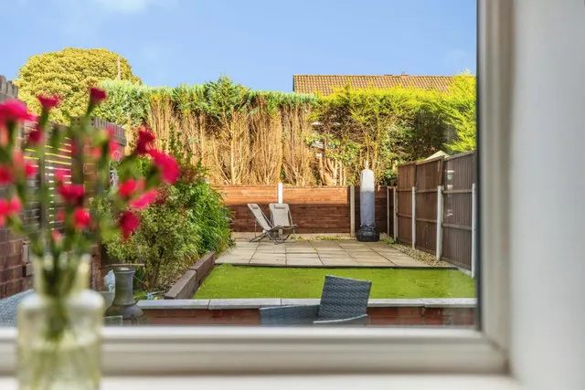 Highfield Drive, Bolton, BL4, photo 1