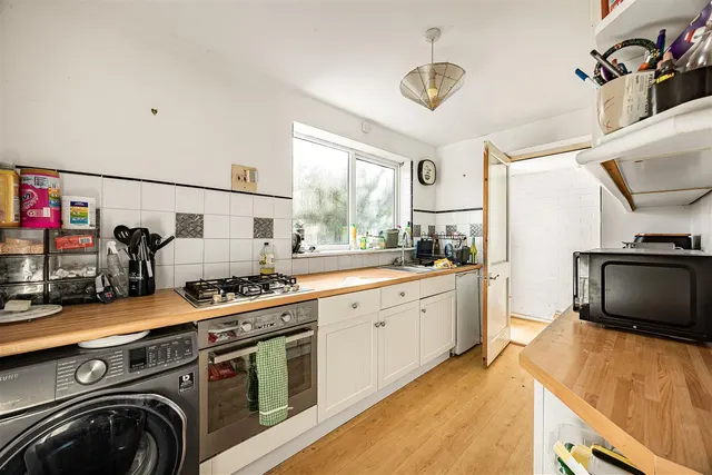 Abingdon Drive, Caversham, RG4, photo 3
