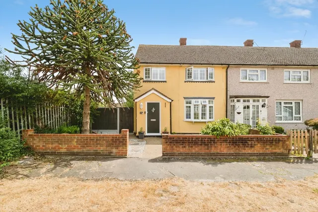 Hamble Lane, South Ockendon, RM15, photo 1