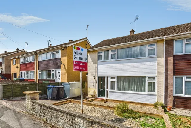 Hardens Mead, Chippenham, photo 1