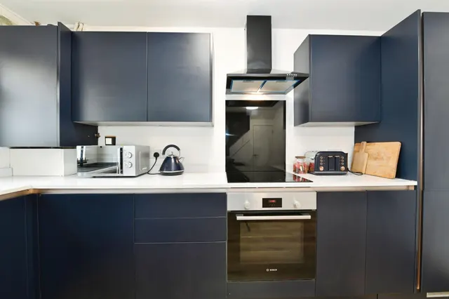 Barnard Court, Wells, BA5, photo 2